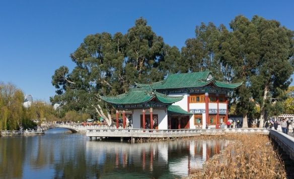 你会和谁一起去呢盘点国内十大绝美冬日旅游城市 你会和谁一起去呢盘点国内十大绝美冬日旅游城市