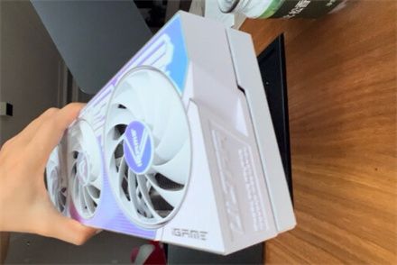 七彩虹igamegeforcertx4070ultraw显卡参数配置 七彩虹igamegeforcertx4070ultraw显卡参数配置