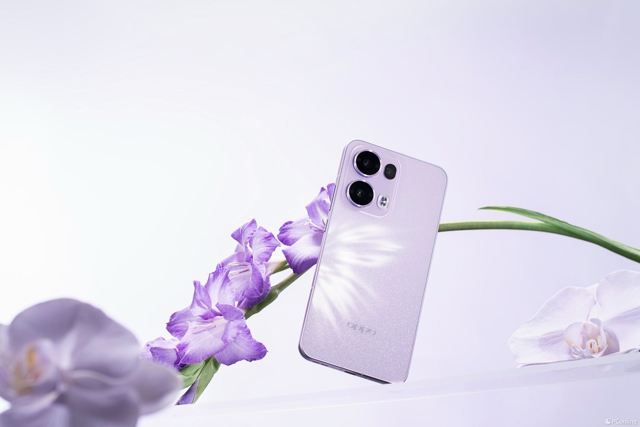 又美又强的OPPOReno13系列爆料汇总,超美小直屏11月25日亮相 又美又强的OPPOReno13系列爆料汇总,超美小直屏11月25日亮相