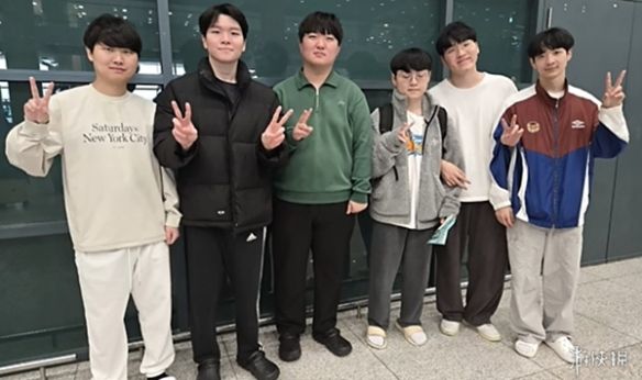 DK全队抵达韩国,Showmaker沮丧比耶,失败总是贯穿人生始终 DK全队抵达韩国,Showmaker沮丧比耶,失败总是贯穿人生始终