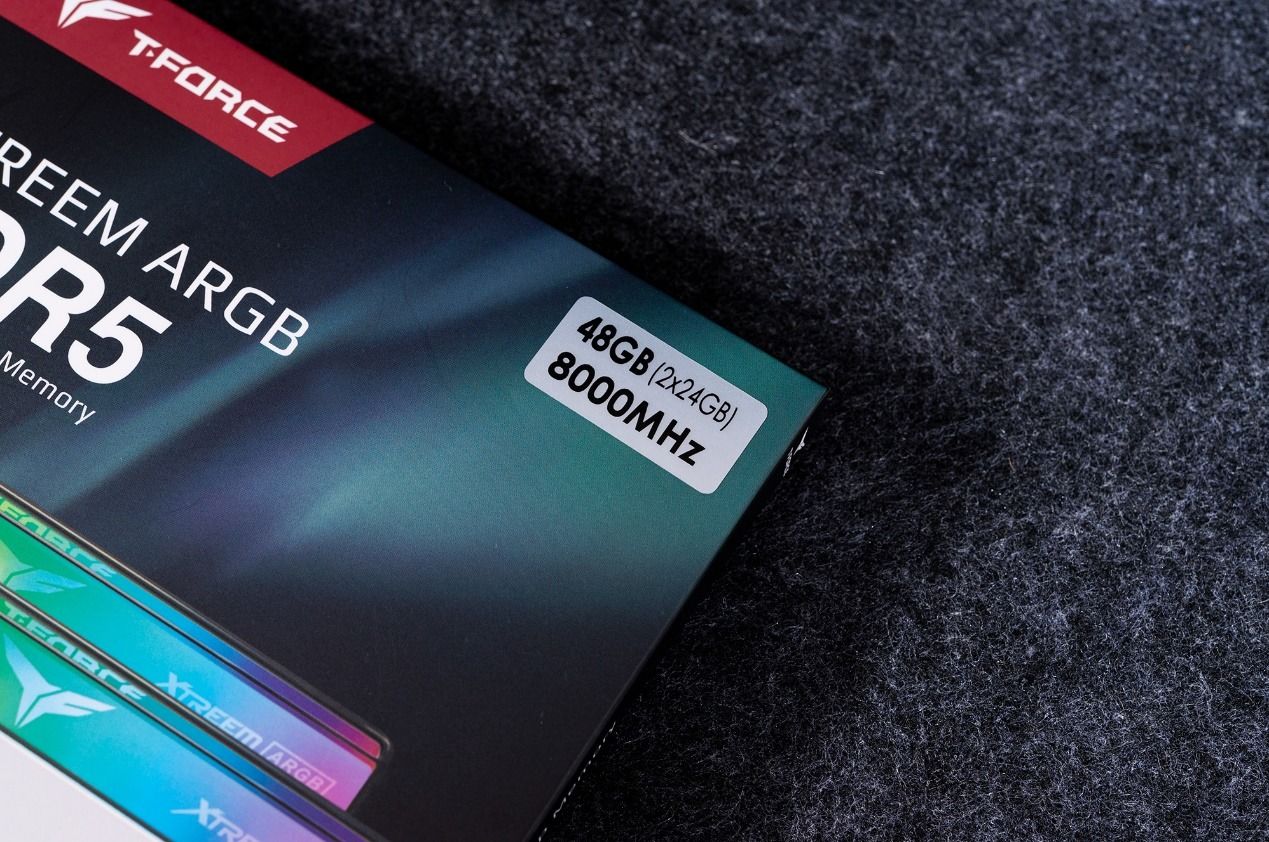 十铨T-FORCEXTREEMARGB幻镜DDR5内存评测:炫酷西装暴徒,狂飙9000MHz 十铨T-FORCEXTREEMARGB幻镜DDR5内存评测:炫酷西装暴徒,狂飙9000MHz