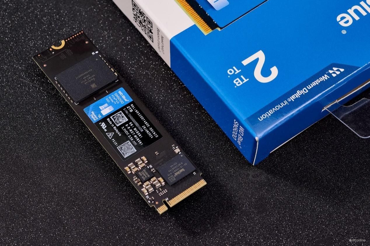 西部数据WDBlue™SN5000NVMe固态硬盘2TB评测:又快又稳,为AI而生 西部数据WDBlue™SN5000NVMe固态硬盘2TB评测:又快又稳,为AI而生