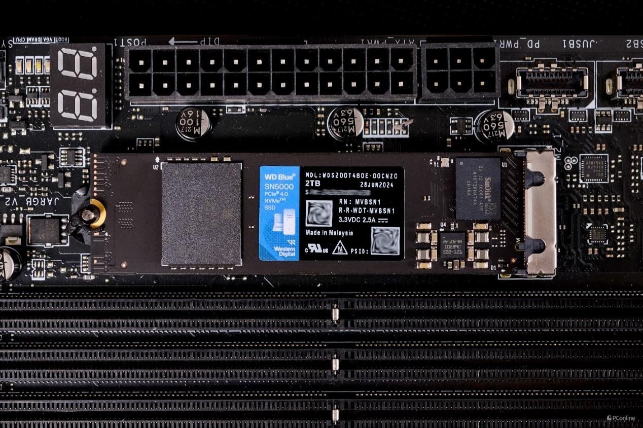 西部数据WDBlue™SN5000NVMe固态硬盘2TB评测:又快又稳,为AI而生 西部数据WDBlue™SN5000NVMe固态硬盘2TB评测:又快又稳,为AI而生