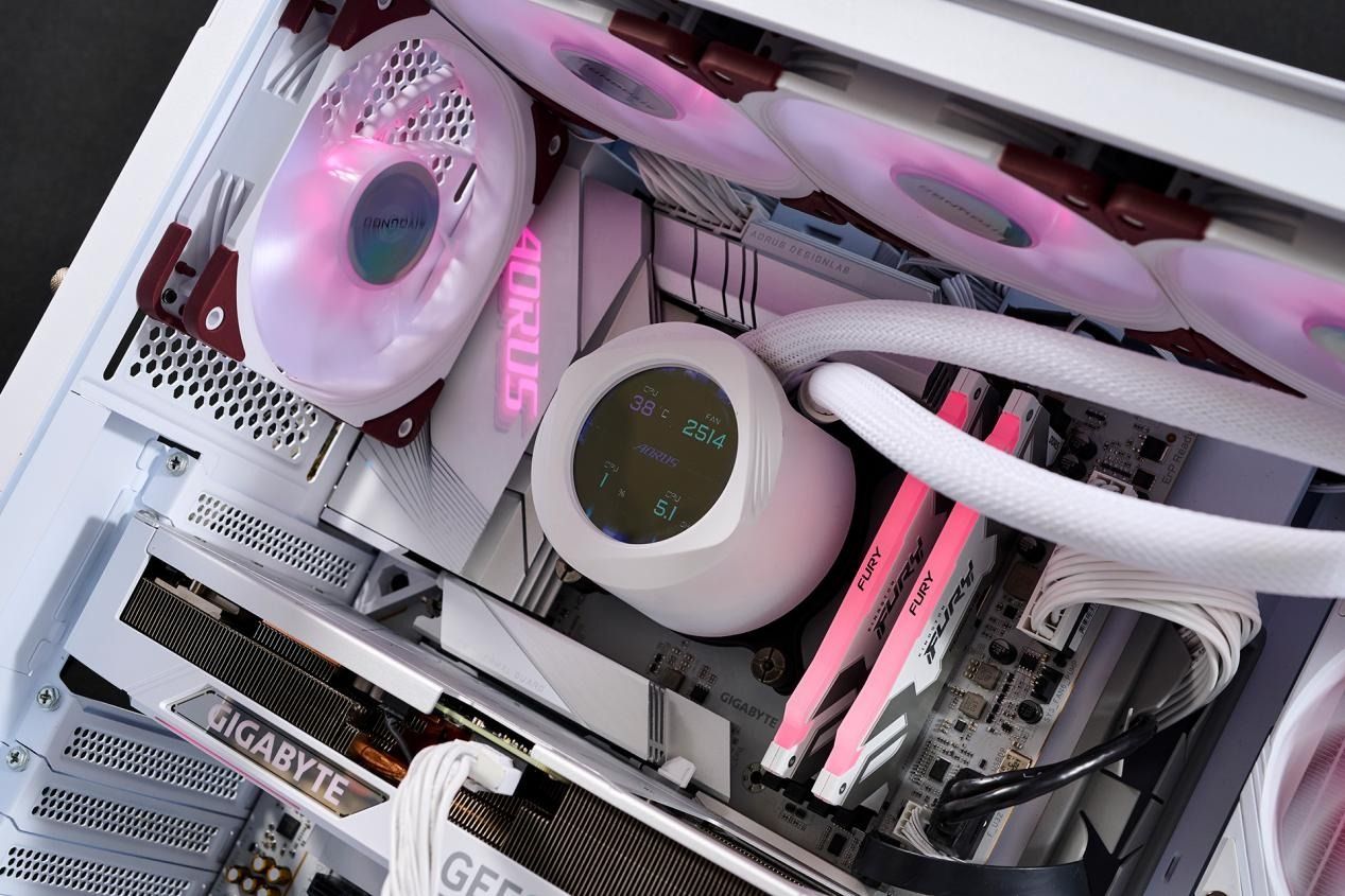 技嘉AE1000PG5ICE白金雕:AI时代的强大全模组电源 技嘉AE1000PG5ICE白金雕:AI时代的强大全模组电源