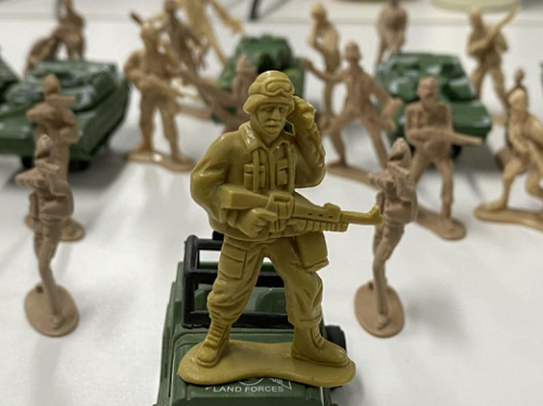 金秋特刊兵人大战小剧场 金秋特刊兵人大战小剧场