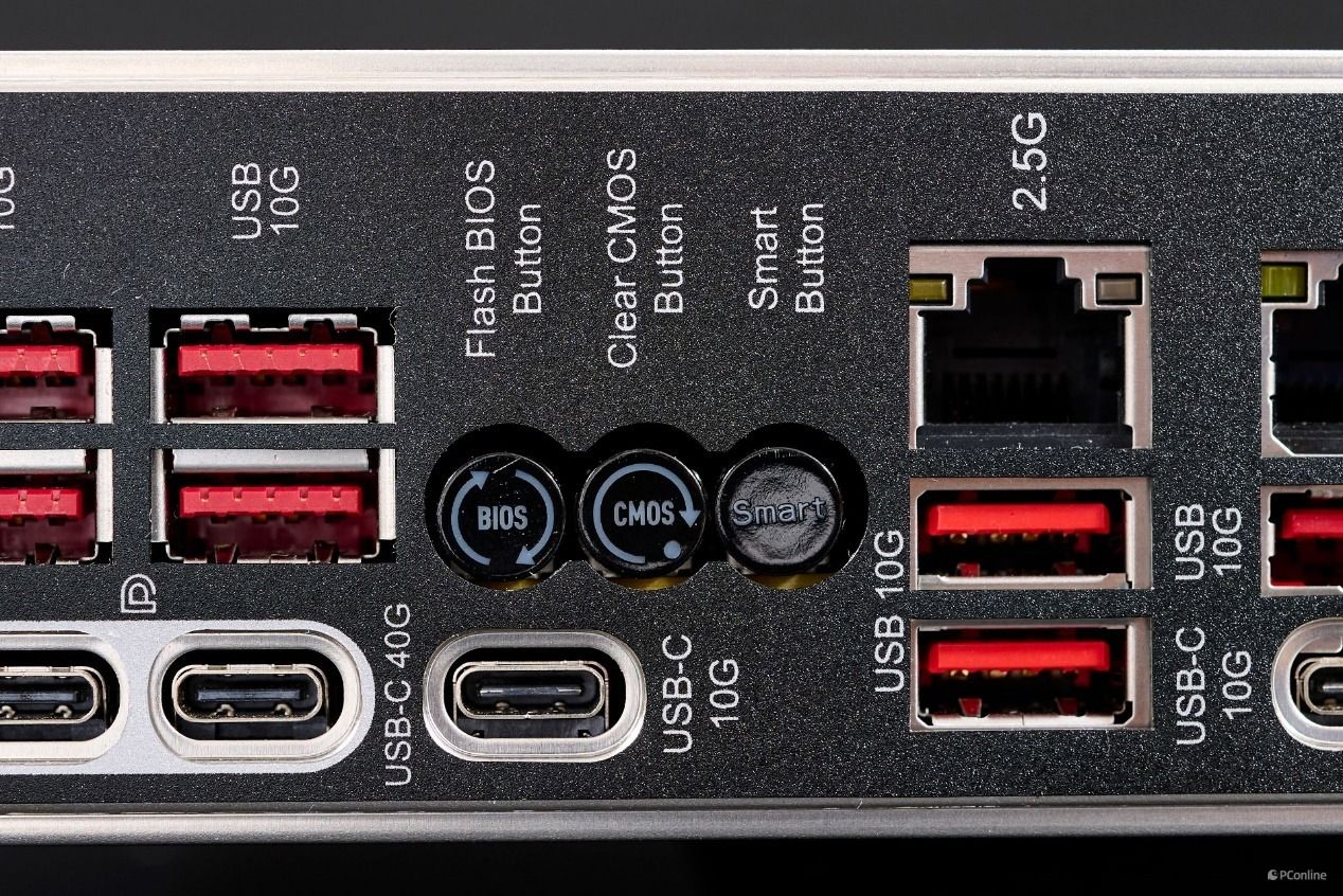 微星MSIMPGX870ECARBONWIFI暗黑主板评测:全新升级,越级配置 微星MSIMPGX870ECARBONWIFI暗黑主板评测:全新升级,越级配置