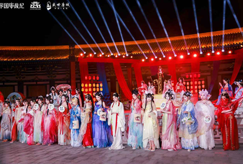 跨越千年盛世寻梦!万人齐聚,帝国战纪四周年庆燃爆盛世唐城 跨越千年盛世寻梦!万人齐聚,帝国战纪四周年庆燃爆盛世唐城