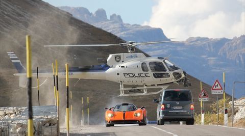 意大利上演真实版极品飞车14:热力追踪 意大利上演真实版极品飞车14:热力追踪